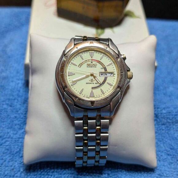 Seiko Jewelry - SeikoSeiko kinetic 5M63-0AA0 Men's Watch